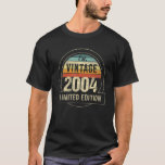 Camiseta Vintage 2004 18th Birthday Limited Edition 18 Year<br><div class="desc">Vintage 2004 18th Birthday Limited Edition de 18 años de edad.</div>