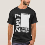 Camiseta Vintage 2007 16th Birthday Rótulo My Shirt My Birt<br><div class="desc">Vintage 2007 16th Birthday Rótulo My Shirt My Birthday T Shirt</div>