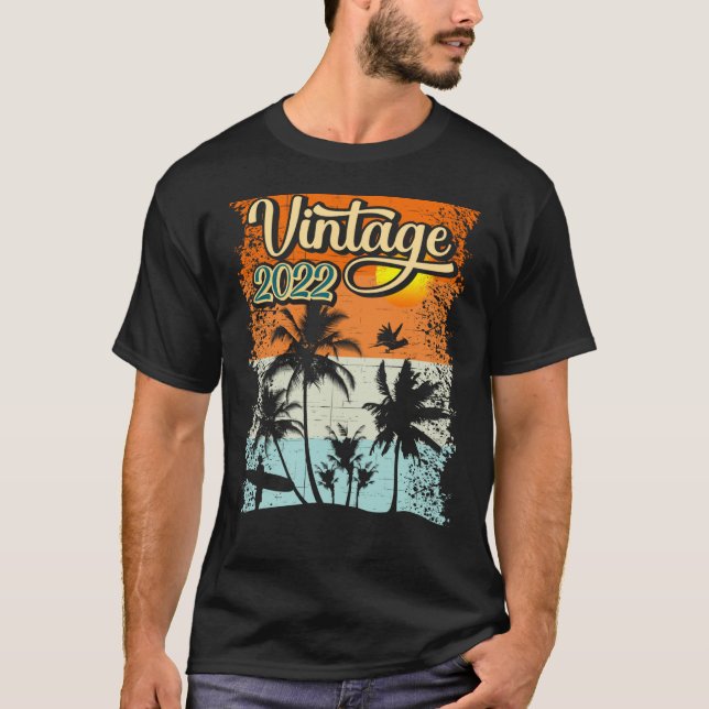 Camiseta Vintage 2022 (Anverso)