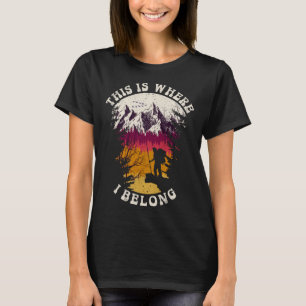 Camiseta Vintage Aquí Es Donde Pertenezco Al Senderismo Cam