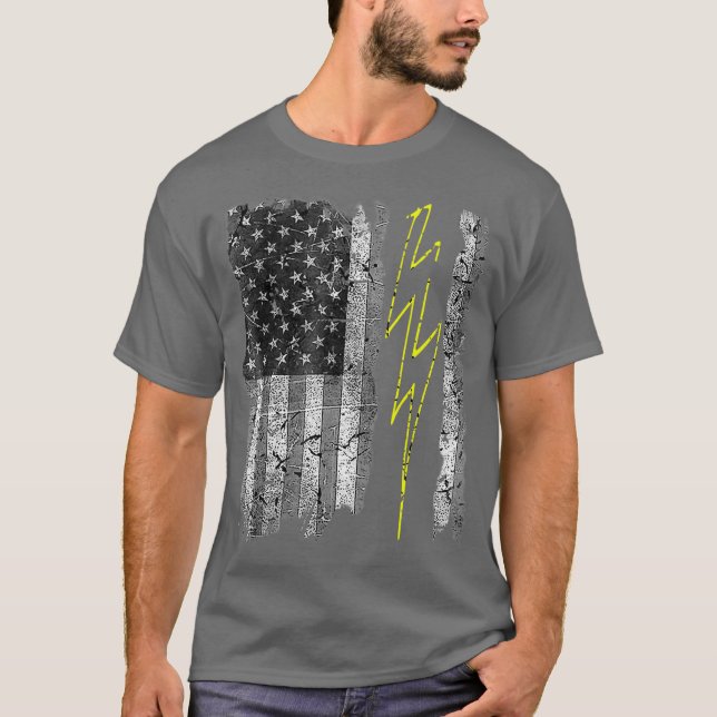 Camiseta Vintage Bandera Estadounidense Sparky Electrician  (Anverso)