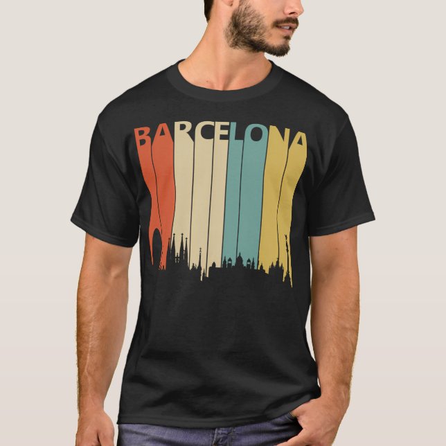 Camiseta Vintage Barcelona Skyline Silhouette (Anverso)