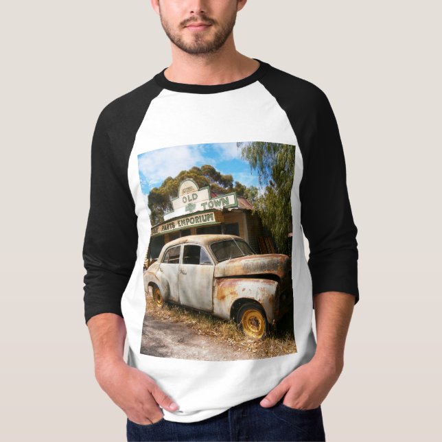 Camiseta Vintage Car And Garage, Mens Raglan Tshirt (Anverso)