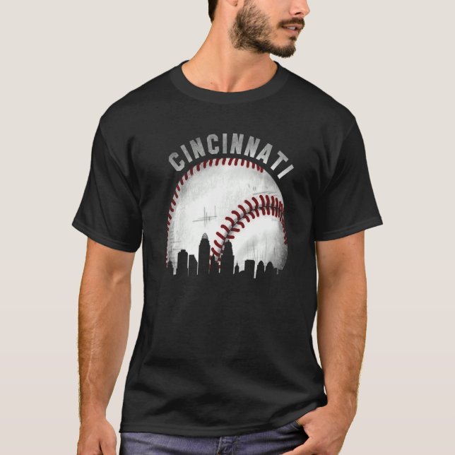 Camiseta Vintage Cincinnati Skyline City Baseball (Anverso)