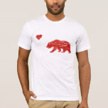 Camiseta Vintage de California Love<br><div class="desc">¡Es la clásica camiseta de Amor de California! Con una pesada bandera del Estado de Cali,  un oso rojo con un corazón en lugar de la estrella. Agarra esta vintage franja de California y muestra tu amor por Cali!</div>