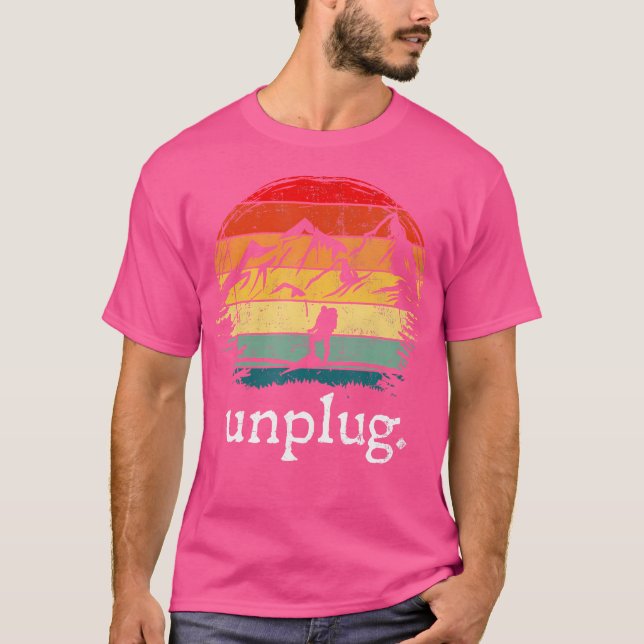 Camiseta Vintage Desenchufe Gracioso Camping Adventure (Anverso)
