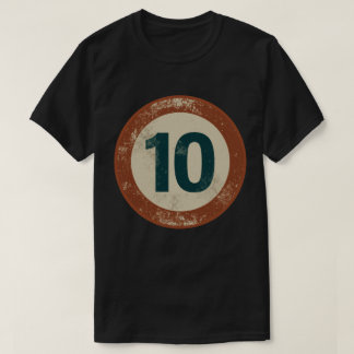 Camiseta Vintage Distressed Number 10
