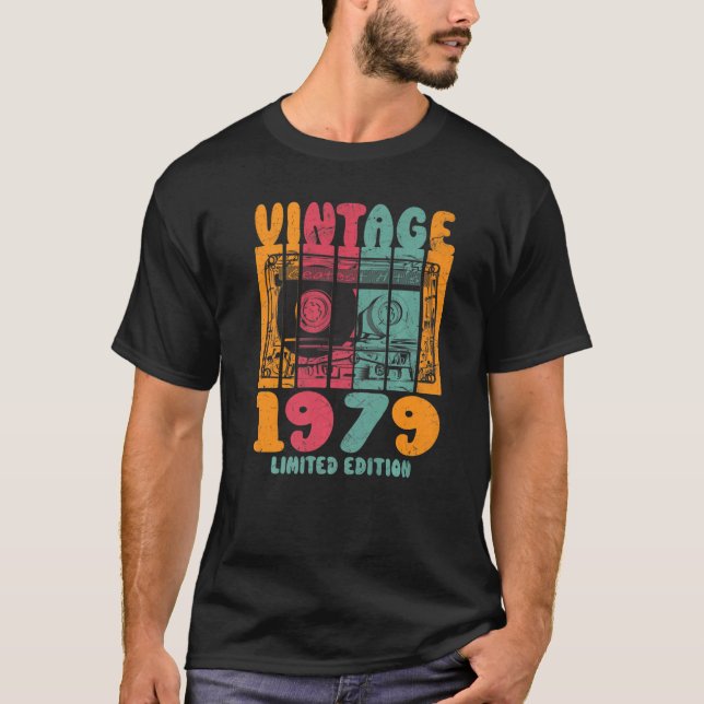 Camiseta Vintage Greatest Hits 1979 Cumpleaños Retro (Anverso)