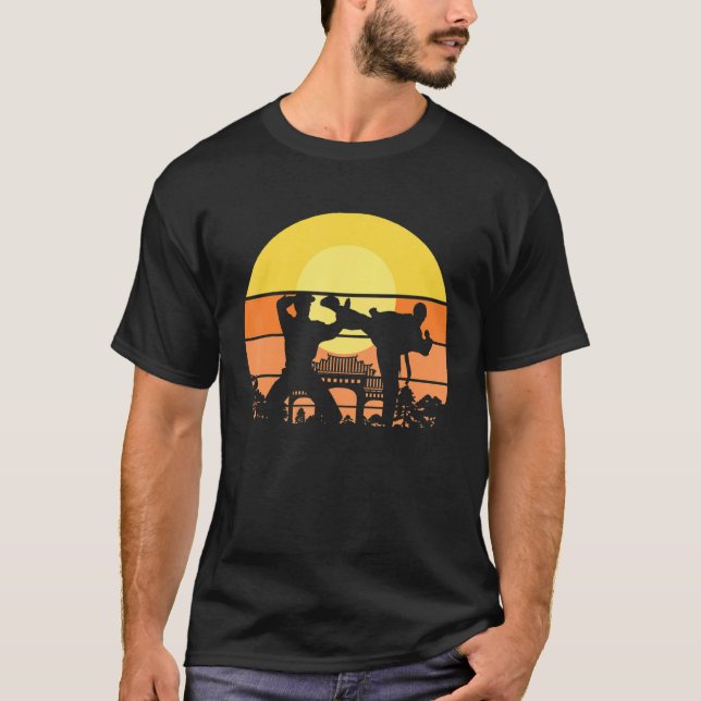 Camiseta Vintage Karate Taekwondo Outift Karate (Anverso)