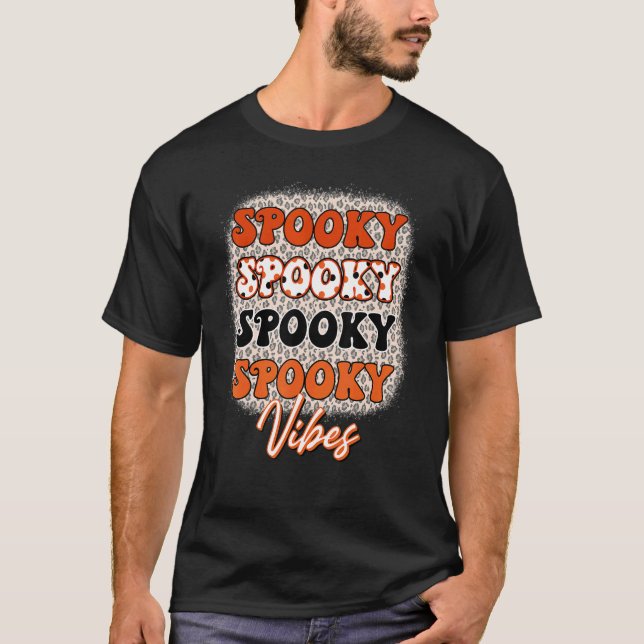 Camiseta Vintage Leopard Spooky Vibes Halloween Men (Anverso)