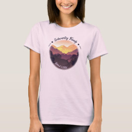 Camiseta Vintage Purple Yellow Farmhouse Mountain Sunset