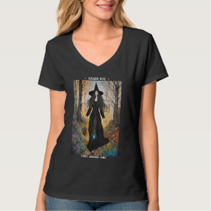 Camiseta Vintage Salem 1692 Perdieron Un Flor Silvestre Con