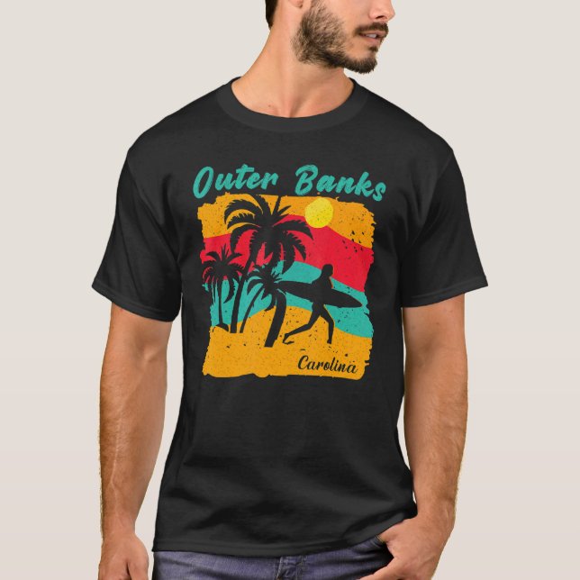 Camiseta Vintage Sunset Beach Surfing Outer Banks Carolina (Anverso)