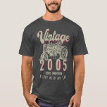 Camiseta Vintage Tractor Farmer Birthday Born In 2005 & Est<br><div class="desc">Vintage Tractor Farmer Birthday Born In 2005 & Established  .</div>