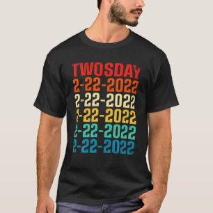 Camiseta Vintage Twosday Martes 22 De Febrero De 2022 Retro