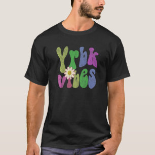 Camiseta Vintage YEARBOOK VIBES Funny Publication Crew Edit
