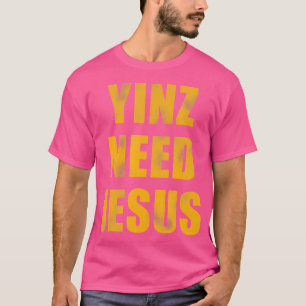 Camiseta Vintage Yinz Need Jesus Pittsburghese
