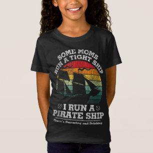 Camiseta Vintage Yo Dirijo Un Barco Pirata Mi Familia Papá