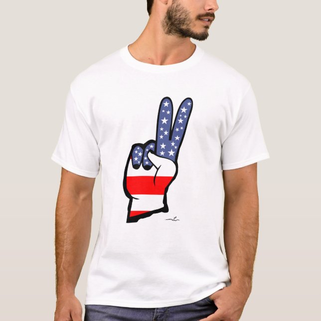 Camiseta Virginia Wright Peace Sign USA Flag Peace T-Shirt (Anverso)