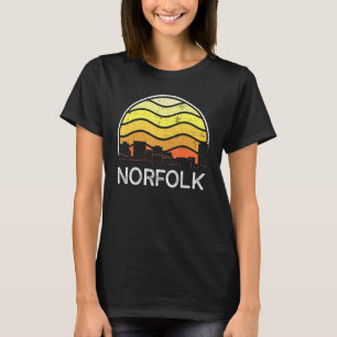 Camiseta Visitantes de Norfolk de Virginia Retro Skyline Vi