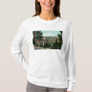 Camiseta Vista de la ciudad a través de los árboles