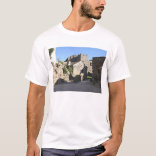 Camiseta Vista de la iglesia fortificada construida por los