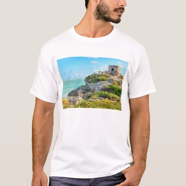 Camiseta Vista de las ruinas de Tulum, dios del templo de (Anverso)