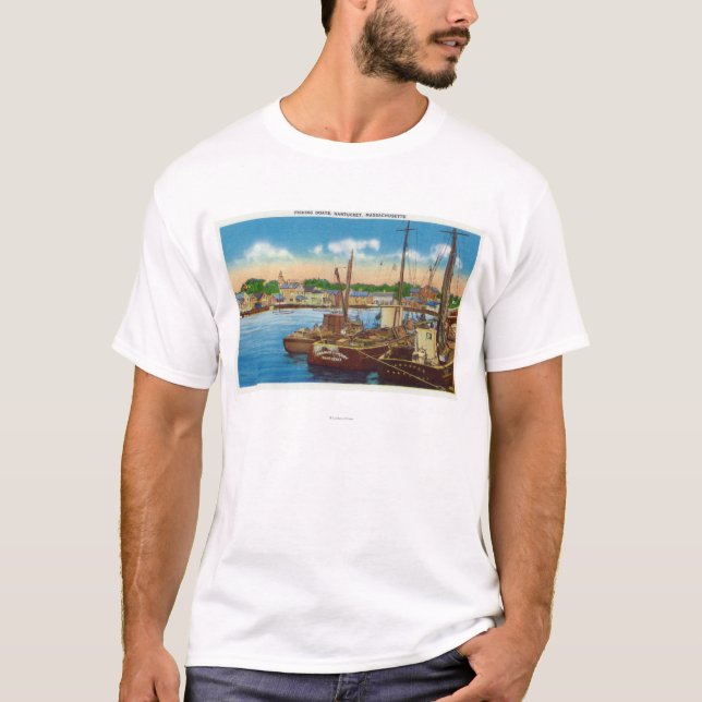 Camiseta Vista de los barcos de pesca en el puerto (Anverso)