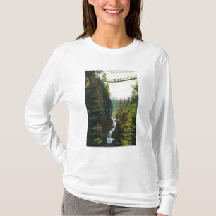 Camiseta Vista de puente colgante del barranco de Lynn
