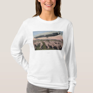 Camiseta Vista de un dirigible no rígido del zepelín sobr