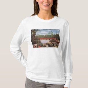 Camiseta Vista de un puente a las tres islas de la hermana