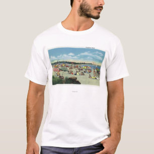 Camiseta Vista de una playa apretada de Craigville