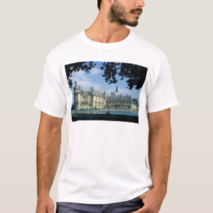 Camiseta Vista del castillo francés magnífico y pequeno