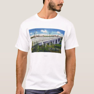 Camiseta Vista del puente de la ciudad de la reina