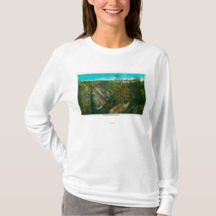 Camiseta Vista del puente de la quebrada del huracán,