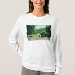 Camiseta Vista del túnel que entra del tren a la roca del