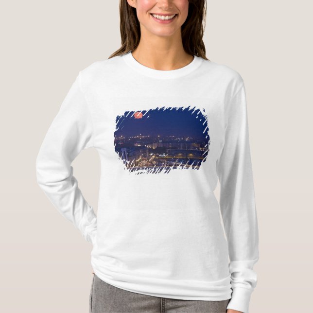 Camiseta Vista desde el Bastión de los Pescadores junto a M (Anverso)