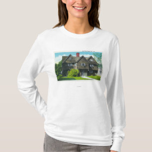 Camiseta Vista exterior de la casa vieja de la bruja