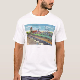 Camiseta Vista exterior de la estación de ferrocarril