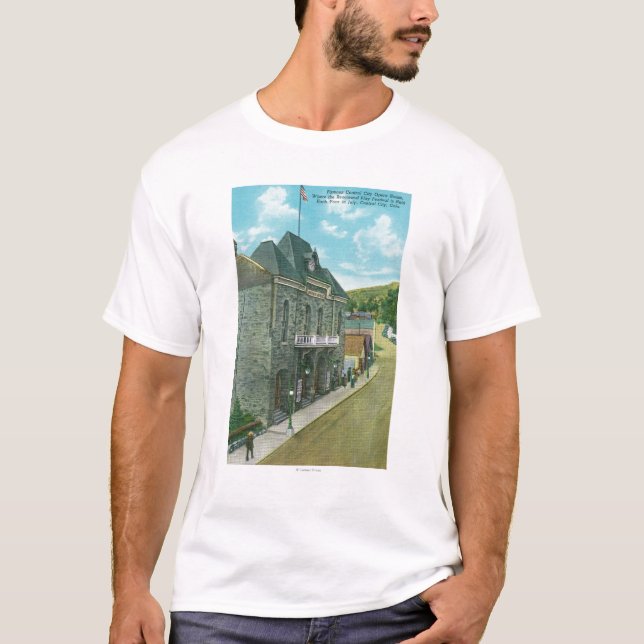 Camiseta Vista exterior del teatro de la ópera famoso (Anverso)