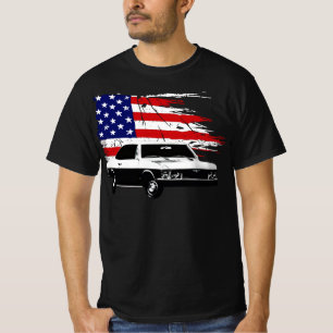 Camiseta Vista frontal de Corvair 1969 con el coche clásico