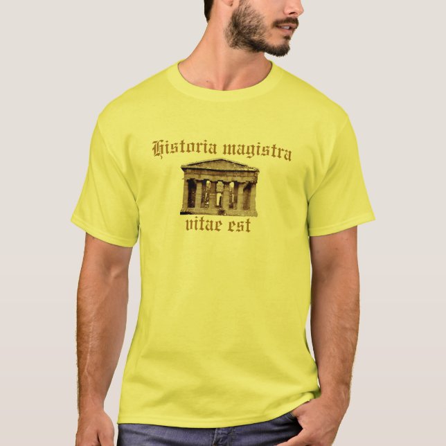 Camiseta Vitae est del magistra de Historia (Anverso)