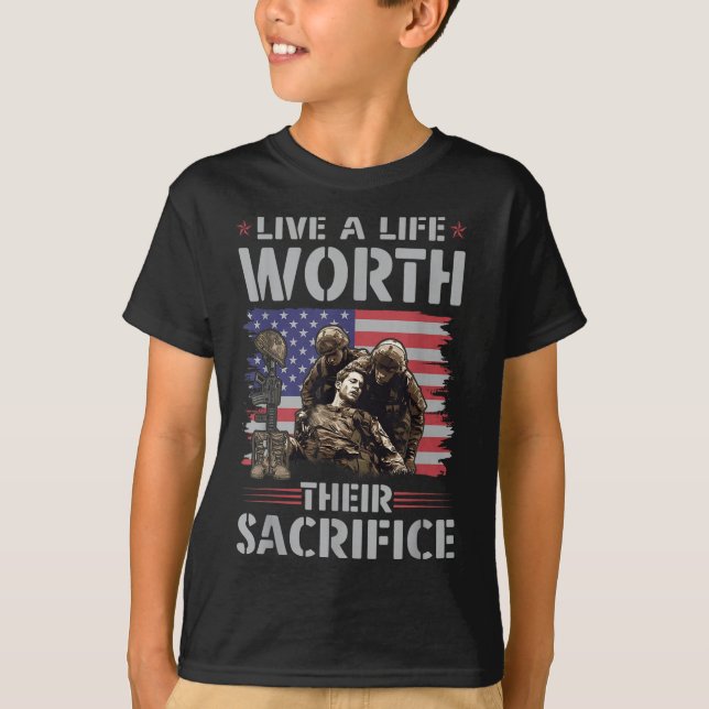 Camiseta Vive Una Vida Que Vale La Pena Su Sacrificio Veter (Anverso)