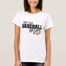 Viviendo esa vida de mamá de béisbol