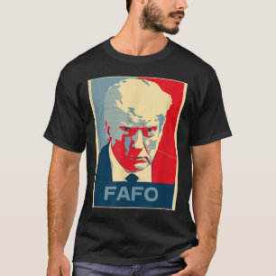 Camiseta Vivimos En Una Sociedad Trump Mugshot Black Lightw