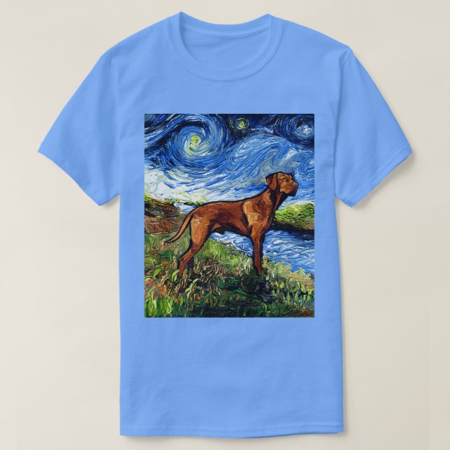 Camiseta Vizsla en River Bank Starry Night Dog Art de Aja13 (Diseño del anverso)