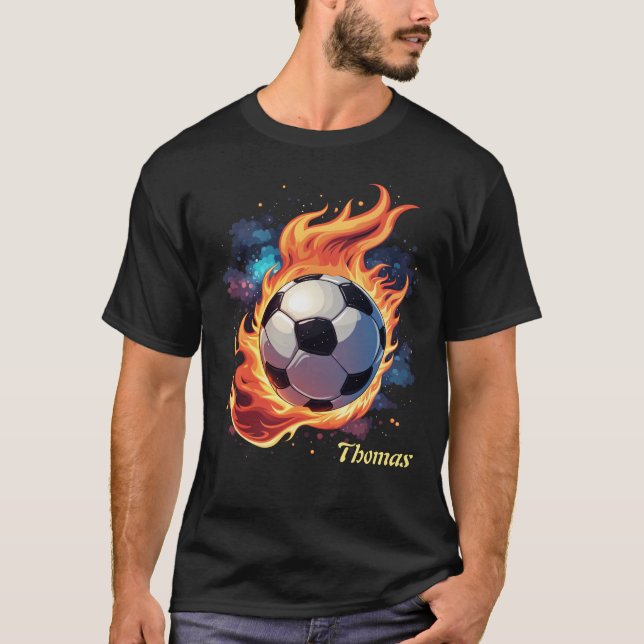 Camiseta Volando una pelota de fútbol con llamas. (Anverso)