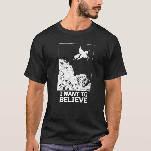 Camiseta Volando Unicornio Quiero Creer Alien De Uap (Anverso)