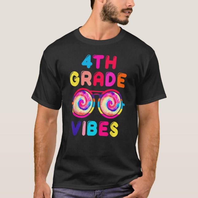 Camiseta Volviendo A La Escuela Vibes De Cuarto Grado De Le (Anverso)
