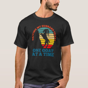 Camiseta Volviendo a mi marido loco una cabra a la vez  cab